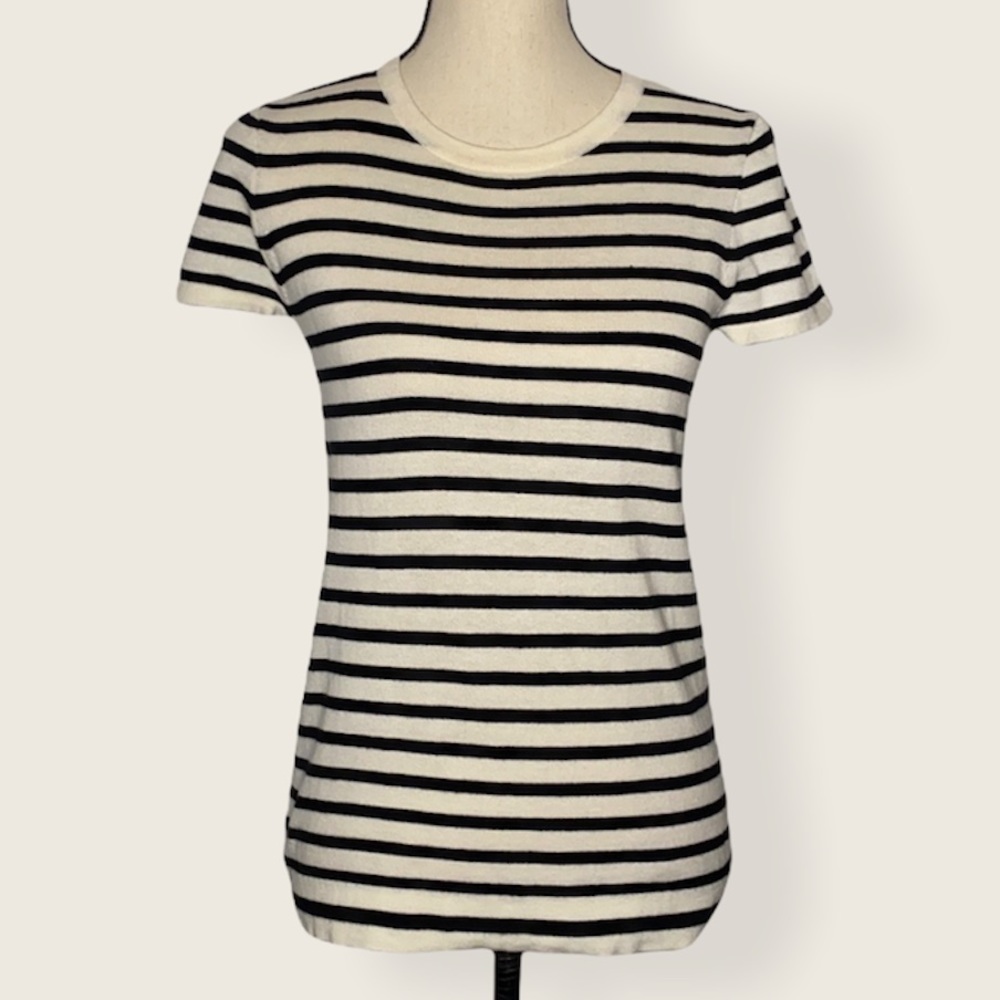 J Crew Black and White Striped 💯 Cotton Sweater